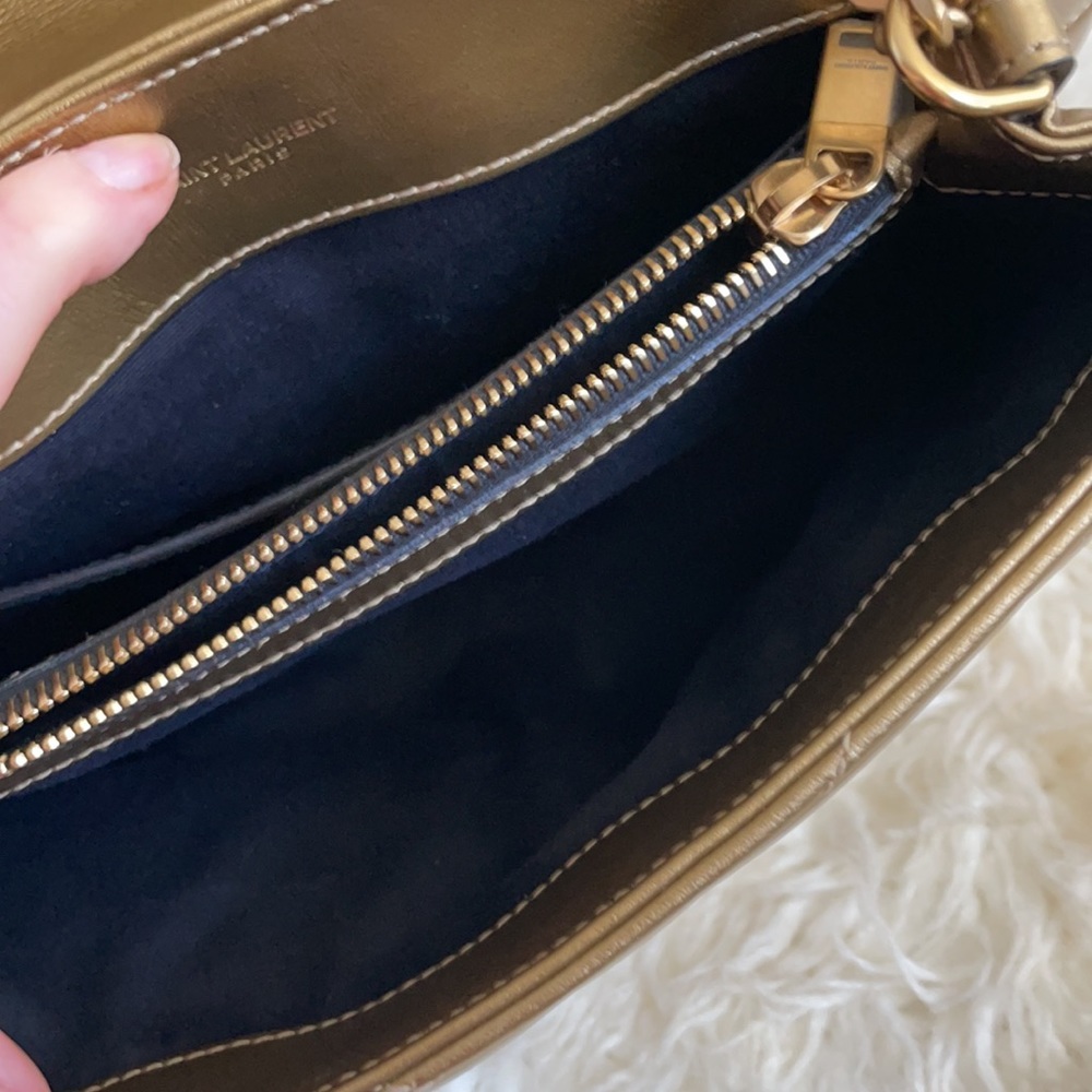 YSL Loulou Small Quilted Chain Bag - Picture 10 of 17